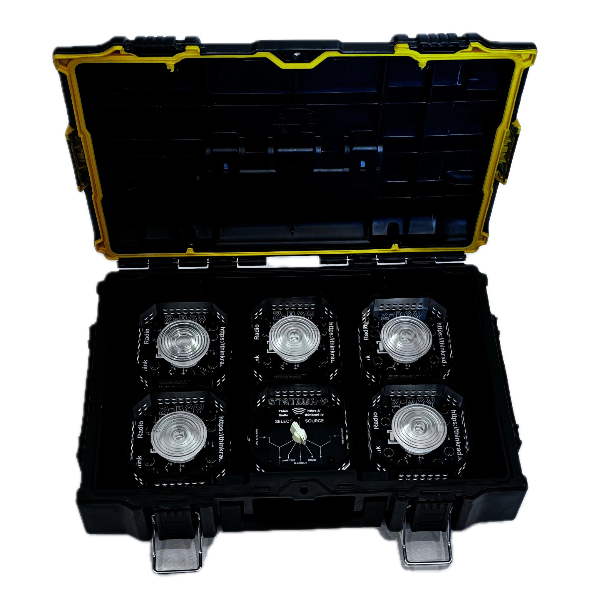 WIRELESS DMX STARTER KIT - TOUGH CASE - 1 STATION-X, 5 Z-RAY - FRESNEL AND ZOYRA LENSES